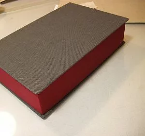 Boite articulée trois morceauxen toile de deux couleurs